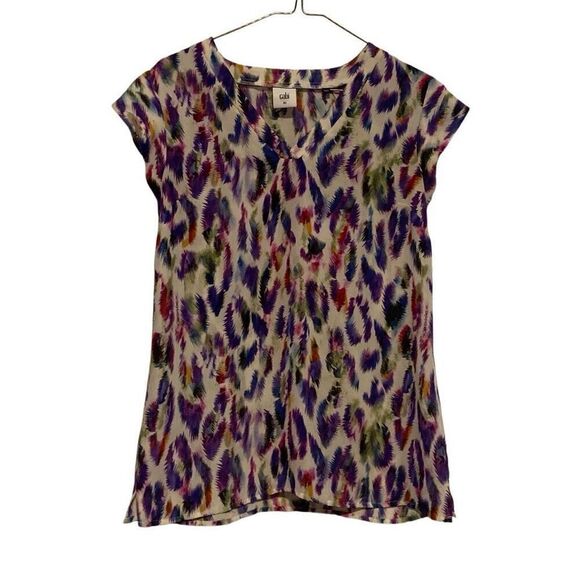 Cabi Feather Print Cap Sleeve V-Neck Blouse Top Purple Plume XS - Picture 1 of 7